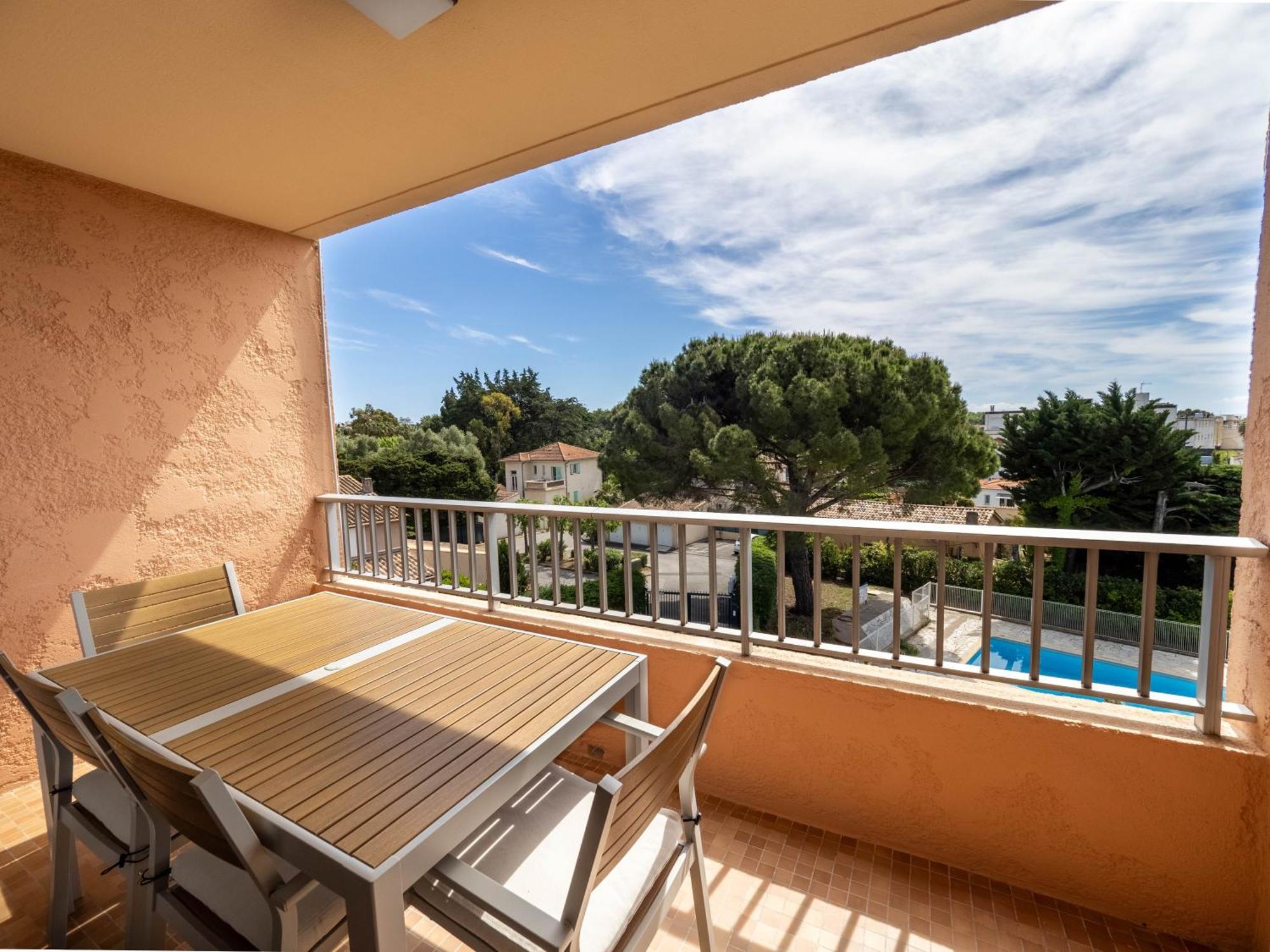 Eden Azur - Residence Hoteliere Golfe-Juan Room photo